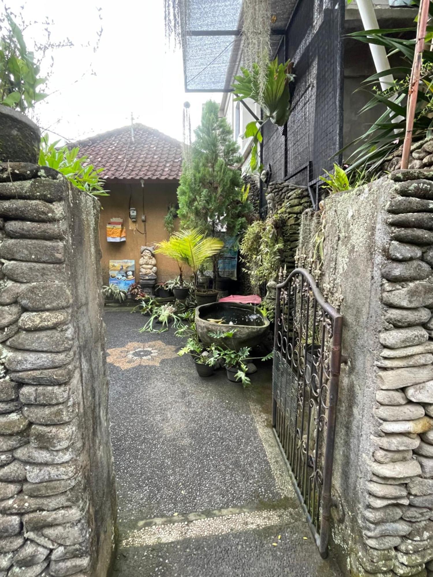 Suntari Homestay Ubud Eksteriør bilde